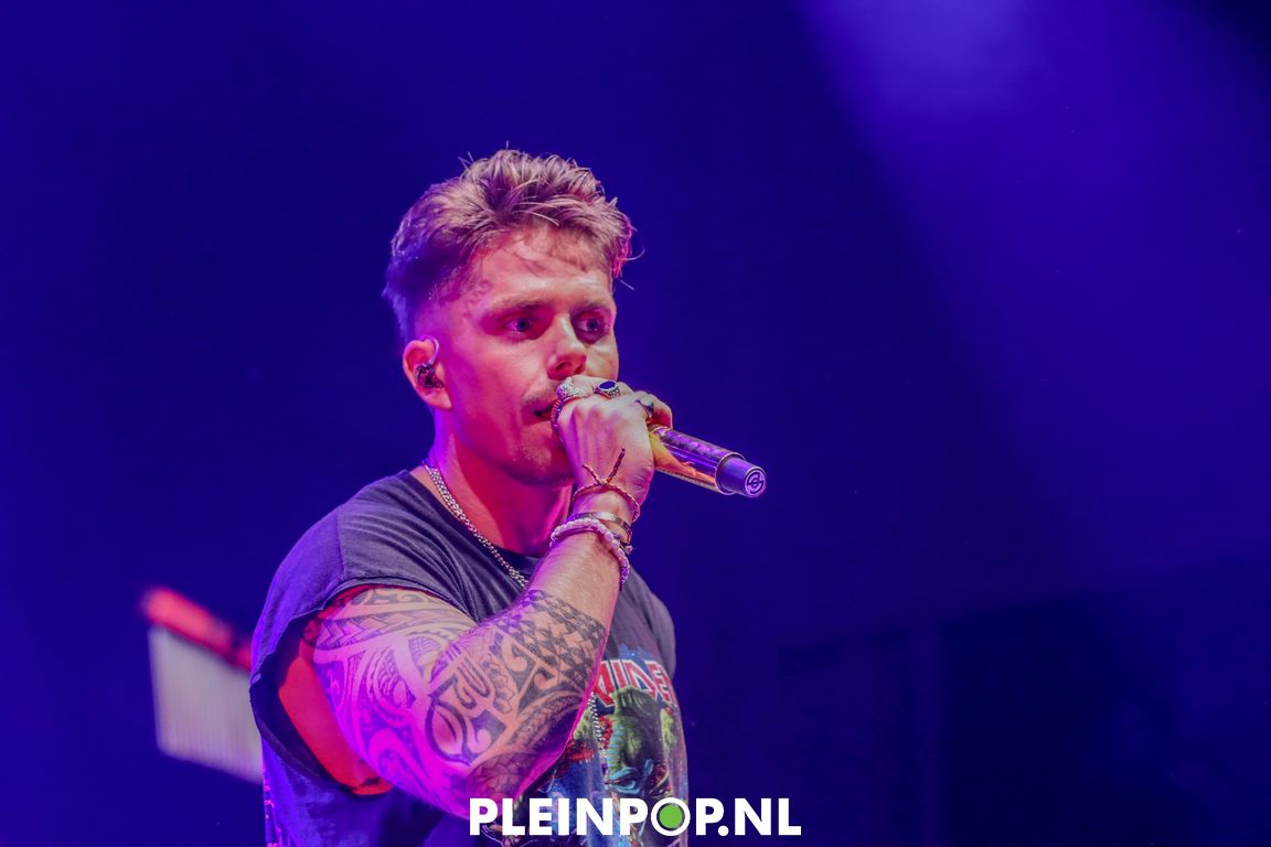 André Hazes jr    (58)